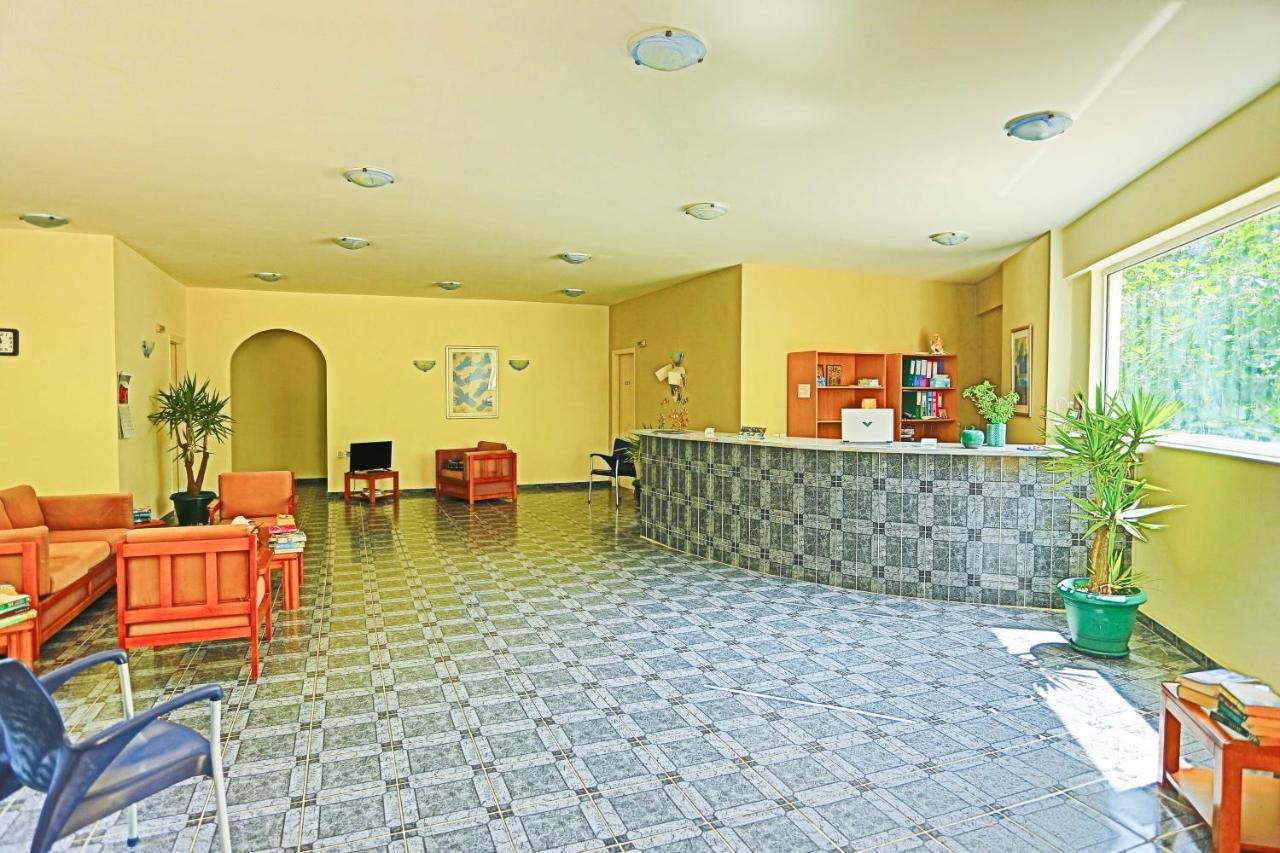 Amfitriti Hotel & Studios Лакка Екстер'єр фото