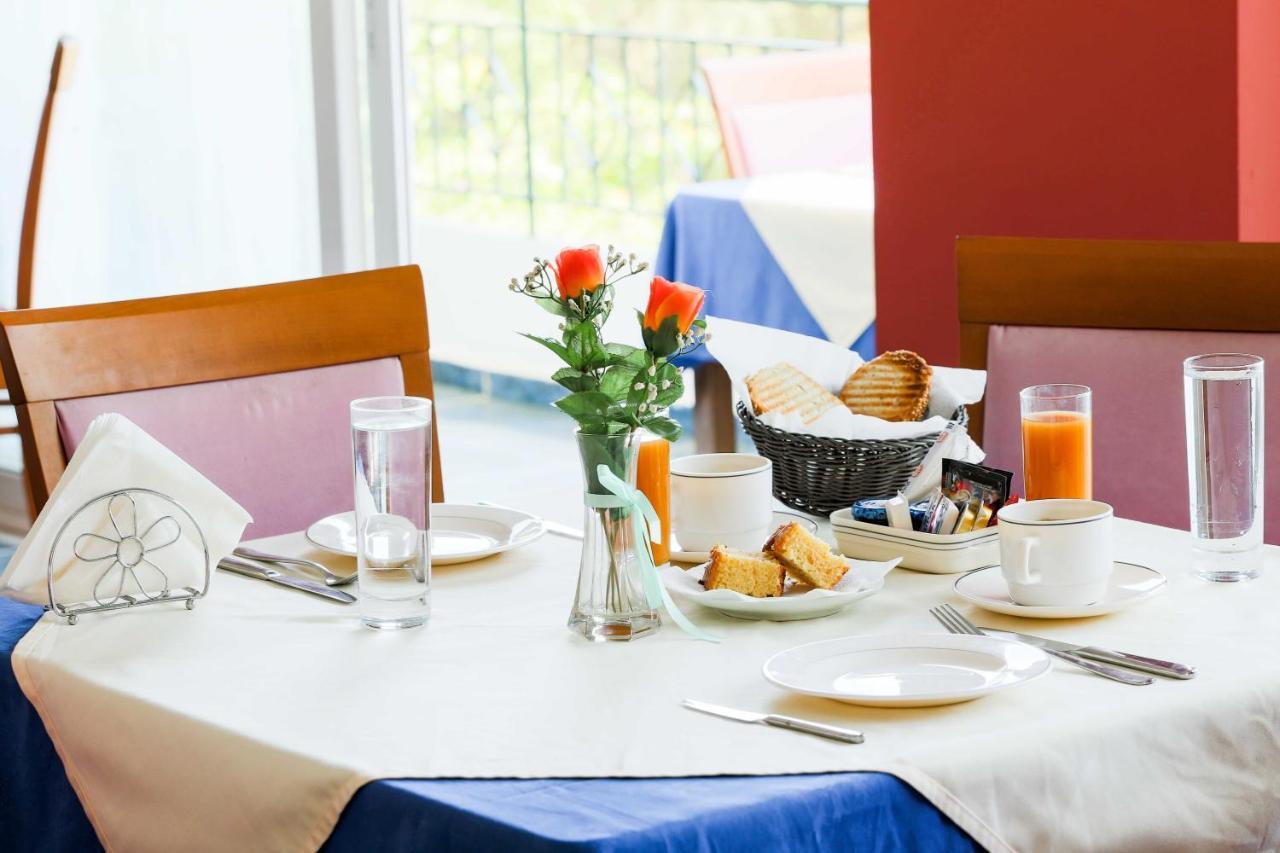 Amfitriti Hotel & Studios Лакка Екстер'єр фото