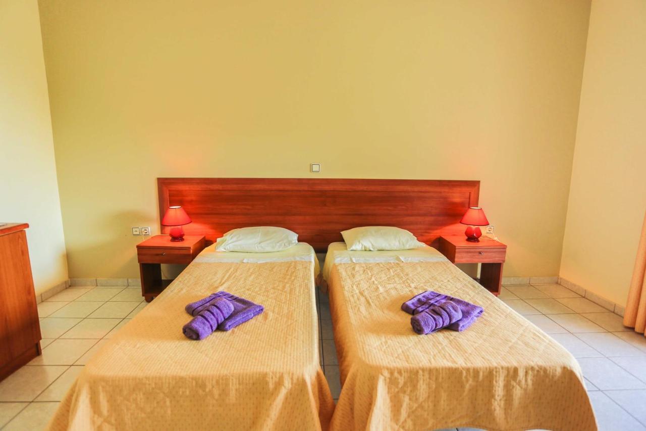 Amfitriti Hotel & Studios Лакка Екстер'єр фото