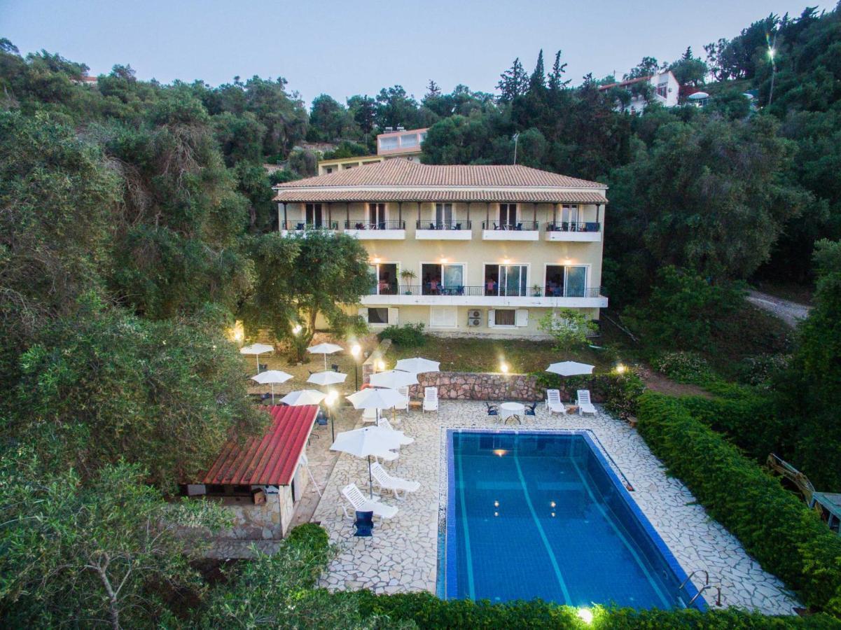 Amfitriti Hotel & Studios Лакка Екстер'єр фото